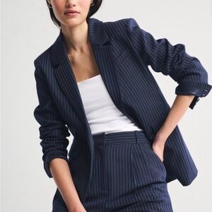 Abercrombie Oversized Navy Pinstripe Women’s Blazer - Classic Tailored Jacket